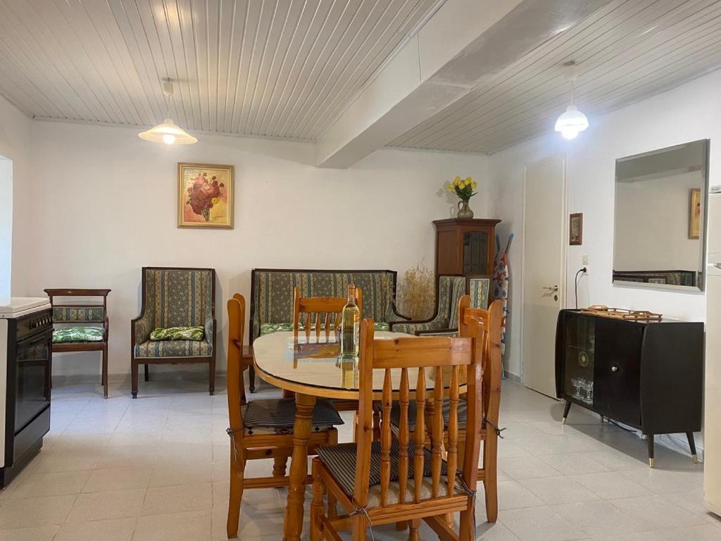 Villa Beloussi Zakynthos 킵셀리 외부 사진